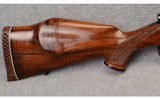 Weatherby ~ Mark V Deluxe Left-Handed ~ .378 Weatherby Magnum - 2 of 10