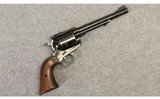 Sturm Ruger & Co ~ Super Blackhawk ~ 44 magnum. - 1 of 13