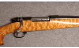 Weatherby~Mark V~.300 Wby Mag - 3 of 12