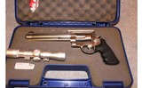 Smith & Wesson ~ 500 ~ 500 Smith & Wesson Magnum - 2 of 5