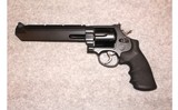 Smith & Wesson ~ 629-6 Performance Center ~ .44 Magnum - 2 of 4