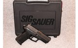 Sig Sauer ~ SP2022 ~ .40 S&W