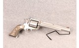 Ruger ~ Hunter New Model Super Blackhawk ~ .44 Rem Mag - 1 of 3
