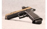 Sig Sauer ~ P320 Custom Works ~ 9mm - 3 of 5