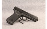 Glock ~ 21 Gen 5 ~ .45 Auto - 1 of 2