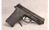Smith & Wesson ~ M&P 9 Shield EZ ~ 9mm Luger - 1 of 2