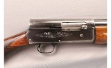 Browning ~ Light Twelve Auto 5 ~ 12 Gauge - 2 of 9