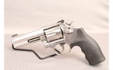 Smith & Wesson ~ 617-6 ~ .22 LR - 3 of 3