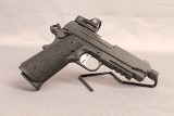 SIG SAUER ~ 1911 ~ .45 Auto