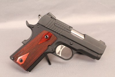 SIG SAUER ~ 1911 ~ .45 Auto