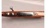 Weatherby ~ Mark V ~ .300 Weatherby Magnum - 7 of 12