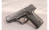 Smith & Wesson ~ SD-40 ~ .40 S&W - 3 of 3