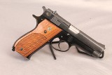 Smith & Wesson ~ 39-2 ~ 9mm