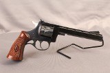 H&R~939~22 LR - 1 of 5