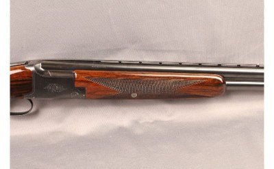 Browning ~ superposed ~ 12 gauge - Image 4 of 11