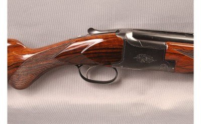 Browning ~ superposed ~ 12 gauge - Image 3 of 11