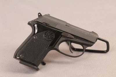 Beretta ~ Tomcat ~ .32 Auto - Image 1 of 3