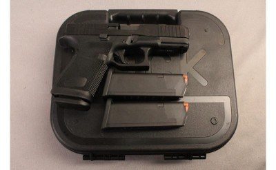 Glock~19 GEN 6~9MM LUG - Image 3 of 3