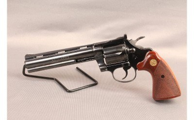 Colt ~ Diamondback ~ .22 LR - Image 2 of 3