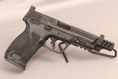 S&W~M&P 10MM M2.0~10MM AUTO - Image 1 of 3
