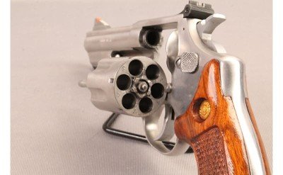 Taurus~669~357 MAG - Image 3 of 4