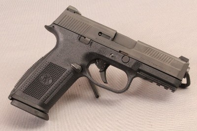 FNH~FNS-40~40 S&W - Image 1 of 3