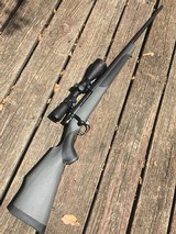 257 Weatherby Mag Vanguard Rifle With Scope - 6 of 9