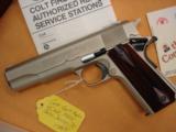 Colt Series 70 1911
- 2 of 5