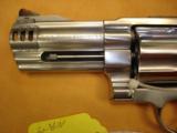 Smith & Wesson Model 500
- 7 of 10