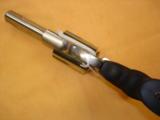 Smith & Wesson Model 500
- 6 of 10