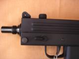 Military
Armament Corp. Ingram
M-10 full-auto pistol - 3 of 10