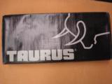 Taurus Raging Bull - 8 of 13