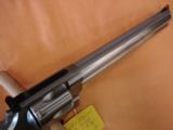 Smith & Wesson Model 629 DX Classic. - 13 of 15