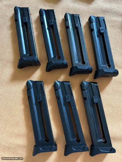 Sturm Ruger SR-22 magazines