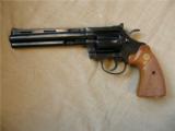 Colt Diamondback 22LR Revolver 6 - 2 of 8