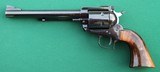 Ruger Super Blackhawk, 44 Magnum, Single-Action Revolver,
YOM:
1963 - 2 of 15