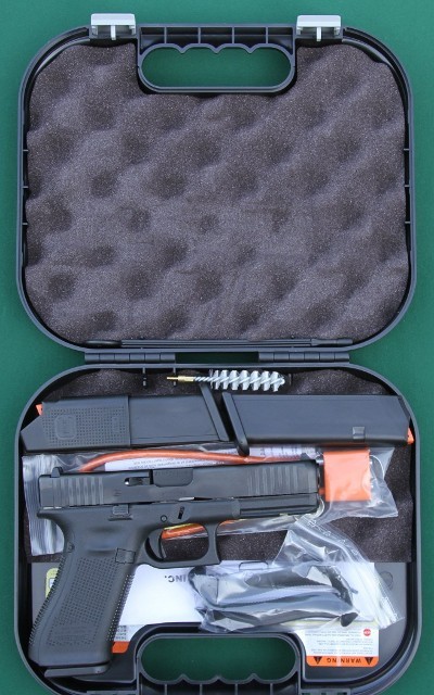 Glock 17, Gen 5, 9mm Semi-Automatic Pistol