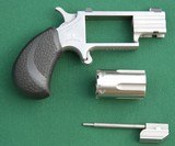 North American Arms (NAA), Model PUG-D, .22 MAG Derringer - 10 of 10
