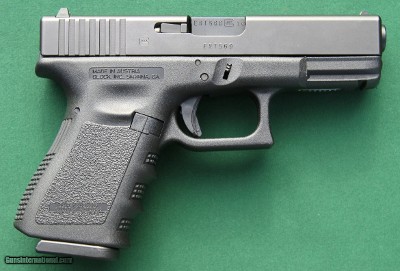 Glock 19, Gen 3, 9mm, Semi-Automatic Pistol