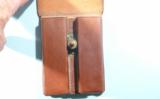 JEFFERSONVILLE DEPOT U.S. CAVALRY LEATHER DOUBLE .45 CAL. AUTO PISTOL MAGAZINE POUCH DATED 1921. - 2 of 5