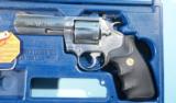 COLT KING COBRA 4” STAINLESS .357 MAG. REVOLVER IN ORIG. CASE CA. 1990’S.- 3 of 5