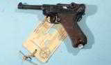 WW2 MAUSER LUGER CODE 42 SEMI-AUTO 9MM PISTOL DATED 1939 W/BRING BACK TAG. - 3 of 8