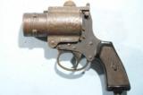 WW2 OR WWII BRITISH NO. 4 MK. 1 37MM FLARE, SIGNAL OR PYROTECHNIC PISTOL FOR AIRCRAFT BY "T.S.M. CO. LTD.". - 2 of 6