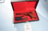 1963 MINT ORIGINAL CONDITION BROWNING MEDALIST .22LR TARGET PISTOL WITH VENT RIB PISTOL IN ORIG. CASE. - 1 of 8