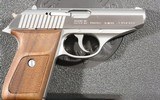 NEW IN BOX SIG SAUER MODEL P230SL OR P230 SL .380ACP 9MM KURZ STAINLESS PISTOL, CIRCA 1990'S. - 4 of 5