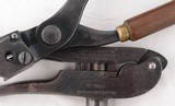 NEAR MINT WINCHESTER REPEATING ARMS .32-20 (.32WCF OR .32 W.C.F.) HAND RELOADING LOADING TOOL AND BULLET MOLD FOR 1892 & 1873 & 1885 RIFLES. - 6 of 8