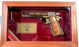 COLT 1911A1 WW2 WWII AMER. HISTORICAL ASSN. COMMEMORATIVE 1911-A1 PISTOL IN ORIG. DISPLAY CASE W/PAPERS BY AUTO-ORDNANCE, CIRCA 1985. - 1 of 5