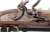 BRITISH FLINTLOCK BRASS OCTAGON BARREL CAVALRY OFFICER’S PISTOL SIGNED SHARPE/LONDON CIRCA 1810. - 2 of 10