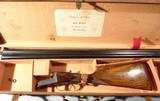 CASED H. CLARKE & SONS DEELEY’S PATENT EJECTOR BOXLOCK 12 GAUGE DOUBLE BARREL SHOTGUN CIRCA 1900. - 2 of 10