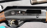 BERETTA AL 391 URIKA 20 GAUGE SEMI-AUTO 28” SHOTGUN IN FACTORY CASE. - 4 of 12